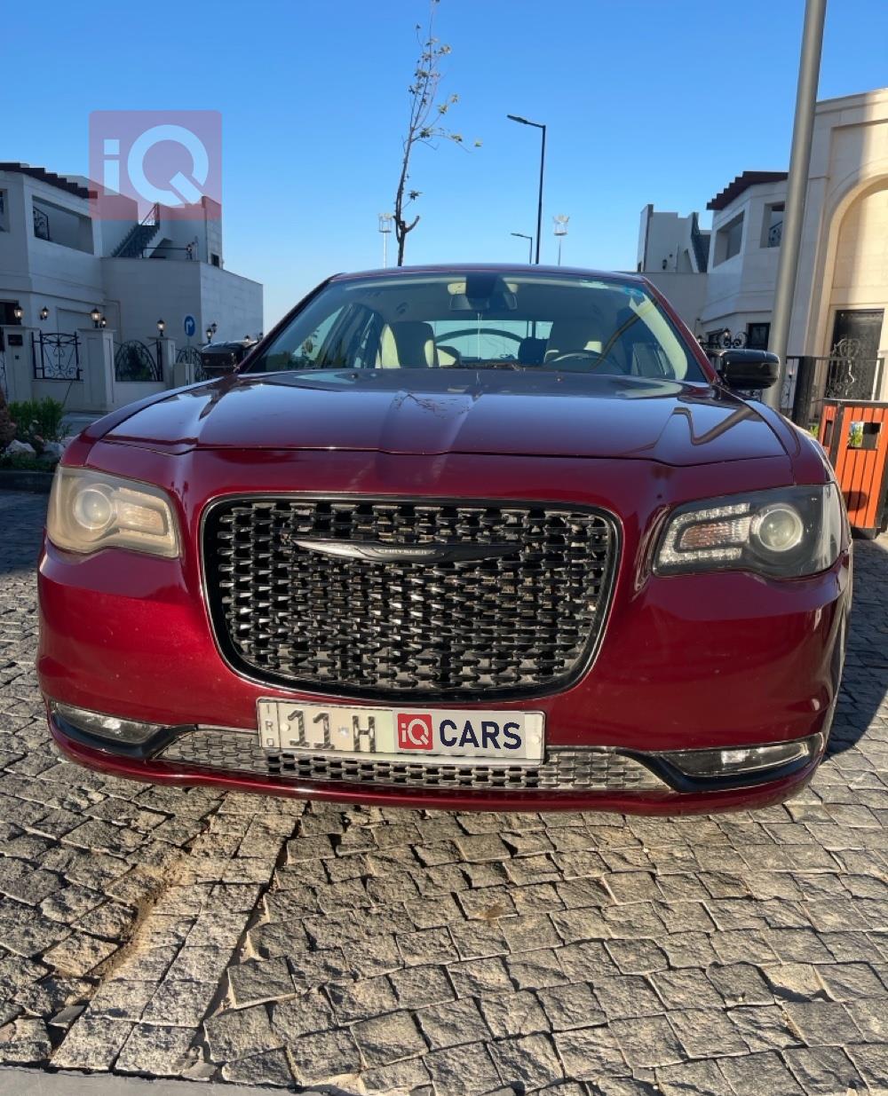 كرايسلر 300